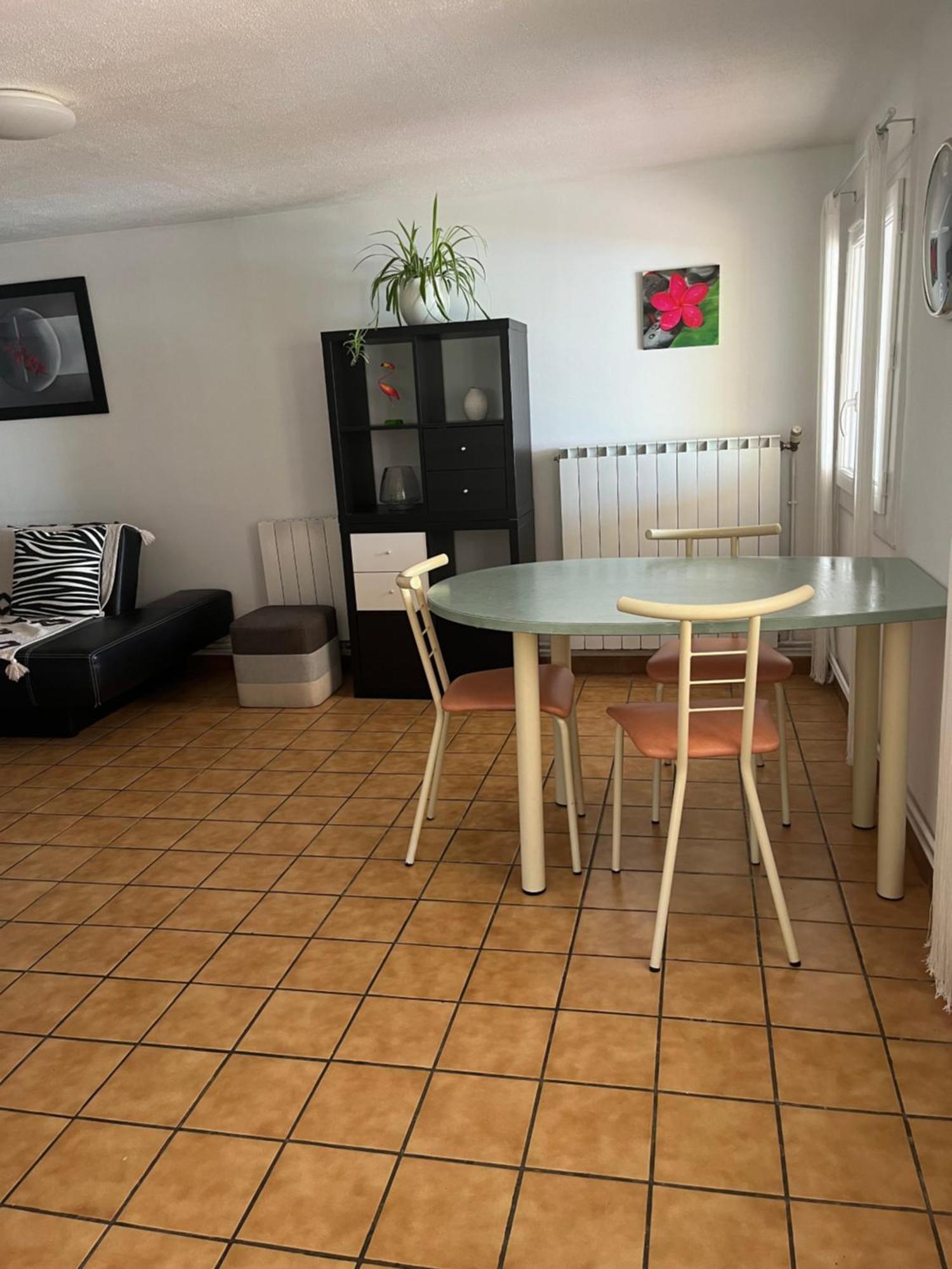 Villa Le Rez-De-Jardin De Sopat à Fuveau Extérieur photo